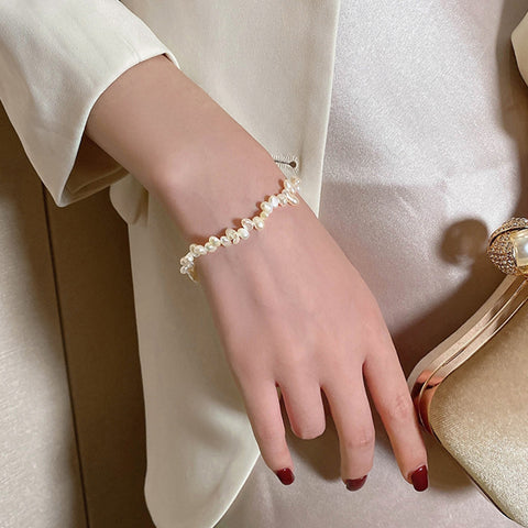 Classic Natural Freshwater Short Pearl Necklace