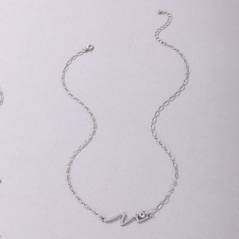 Love Wave Small Chain Necklace