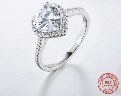 Heart Shaped 925 Sterling Silver AAAAA Level CZ Bijoux Ring