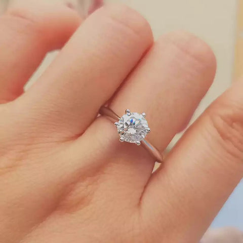 18K White Gold 1ct 2ct 3ct Round Moissanite Diamond Solitaire Engagement Ring